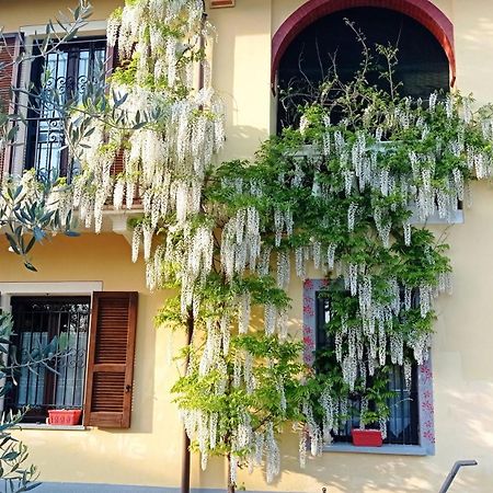 アルバ La Casa Dei Masue'ゲストハウス エクステリア 写真